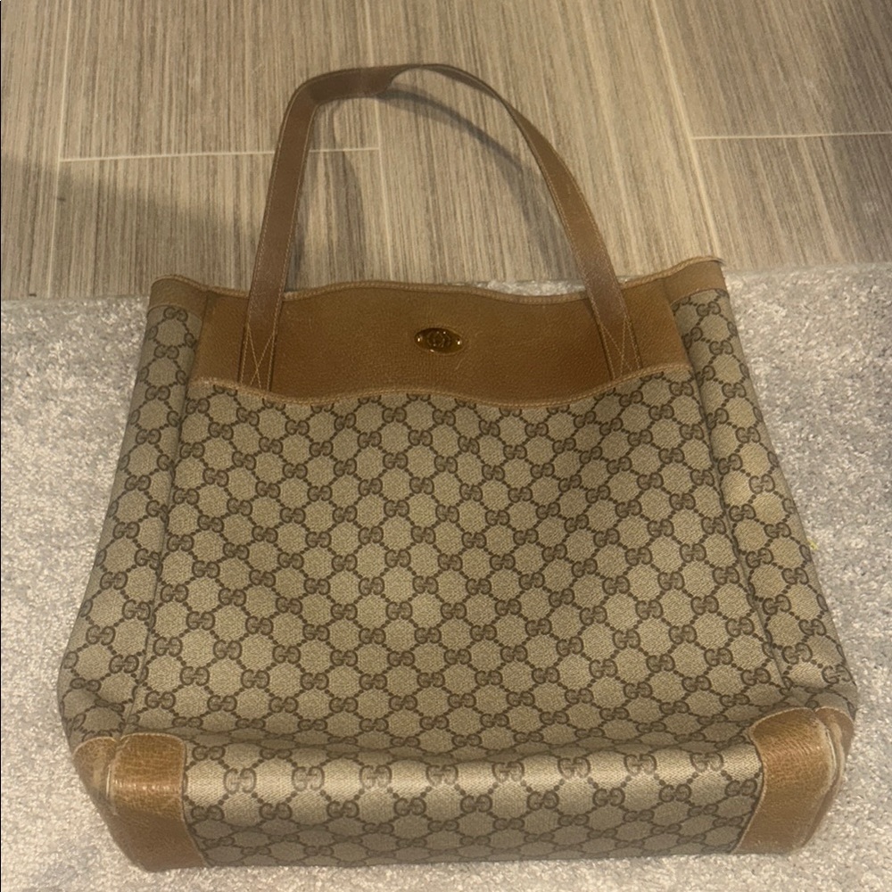 Gucci tote